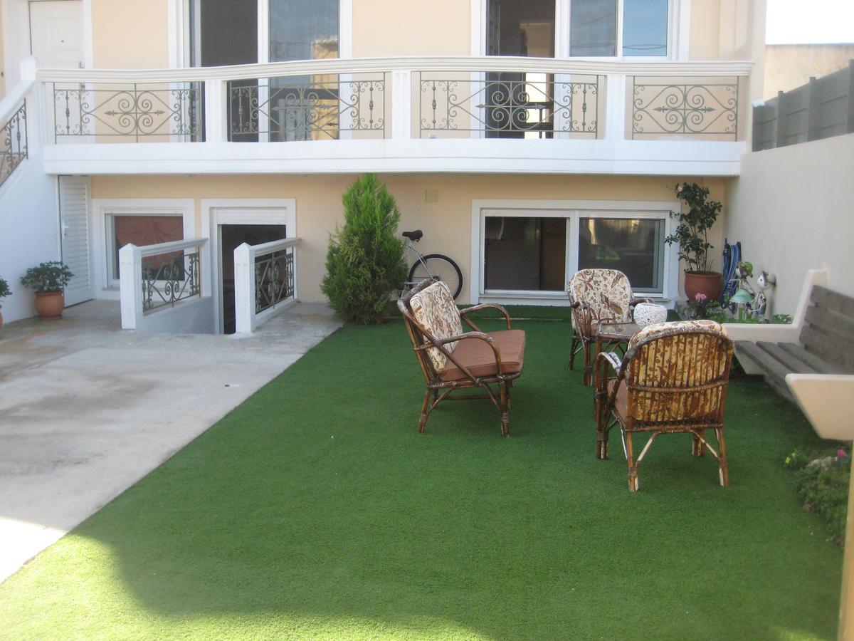 Rea'S Guest House Ártemida Kültér fotó