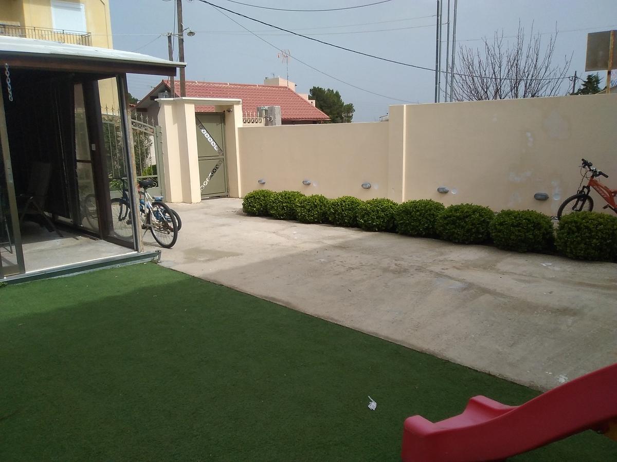 Rea'S Guest House Ártemida Kültér fotó